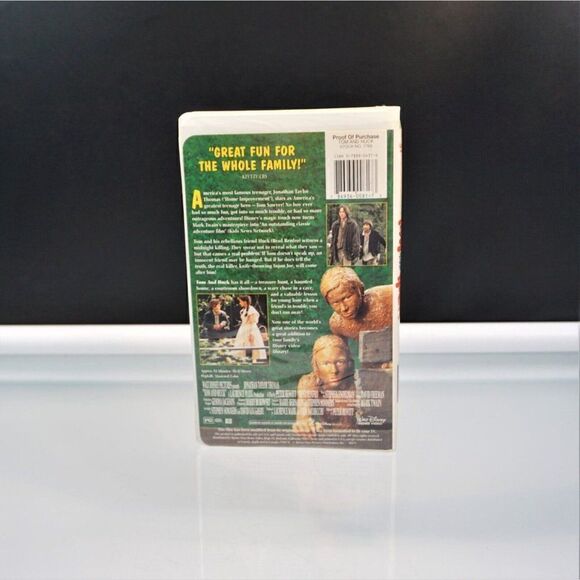 Tom and Huck VHS 1996 Clamshell Walt Disney Movie Jonathan Taylor Thomas - Picture 4 of 5